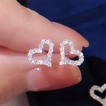 Nauji 18K Balto Aukso Auskarai Moterų Mados Mažas Persikų Diamond Paprasta Geometrija Širdies Stud Auskarai Moterų 2021 Tendencija Papuošalai