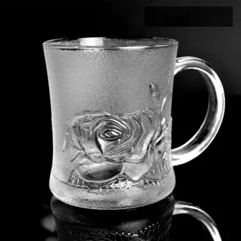 Puodelis diržo stiklo, karščiui atsparaus matinio rose puodelio arbatos puodelio plūduriuojantis raižyti gėlių arbatos puodelio grūdų taurė