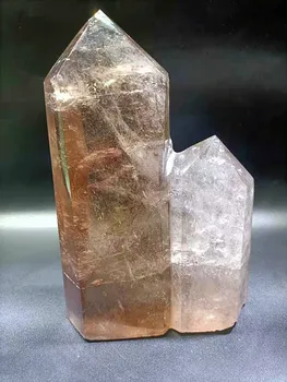 Natūralus kvarco kristalas su arbatos spalva.White crystal kompleksas.Lazdelė mados interjero papuošalas ornamentu gabalas pavyzdys treatmen