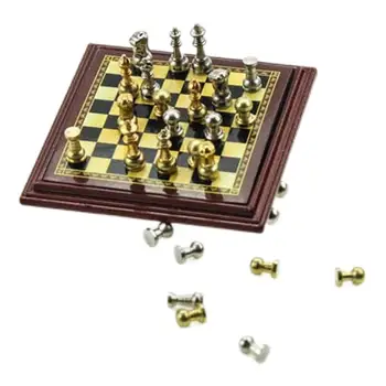 Miniatiūriniai Šachmatų Rinkinį su Magnetiniu Valdybos Lėlių namelio Baldai Aksesuaras 